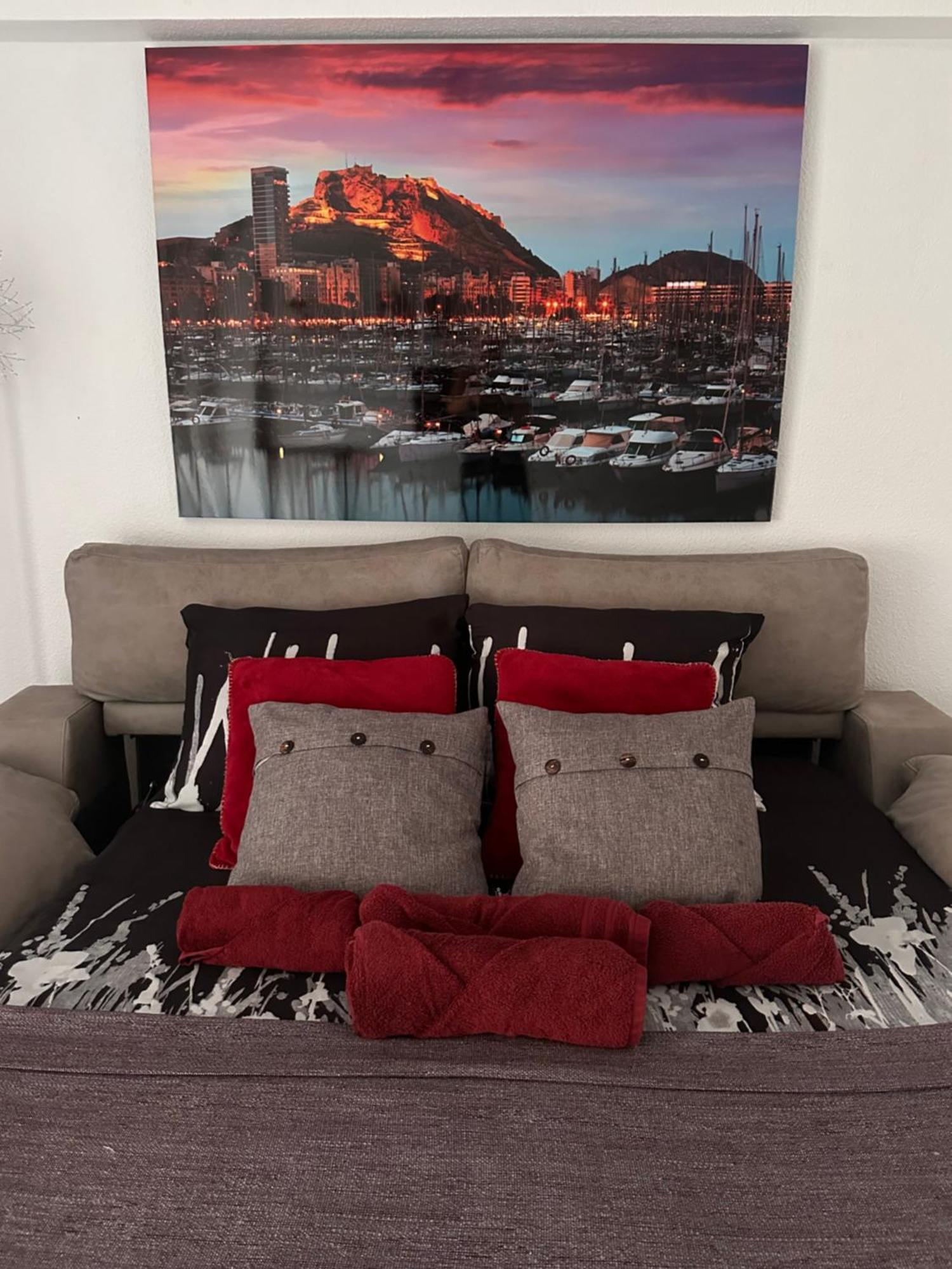 Playa De San Juan Julia Apartment Alicante Luaran gambar